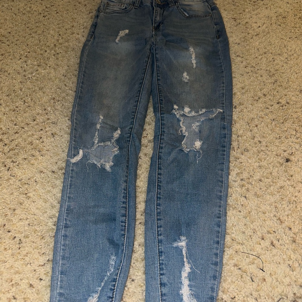 Song MidRise Skinny Ankle Classic Distressed Skinny Jeans in Blue